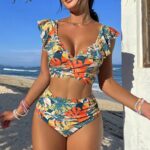 Tropikal Desenli Fırfırlı Kadın Bikini Takımı