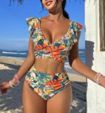 Tropikal Desenli Fırfırlı Kadın Bikini Takımı